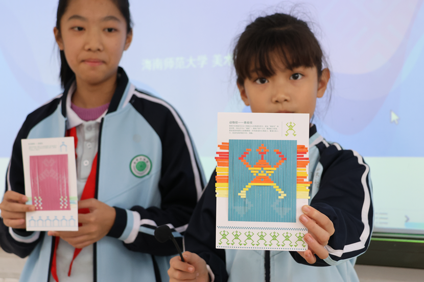 副校长张引带领教学团队来竞彩足球
开展听课活动