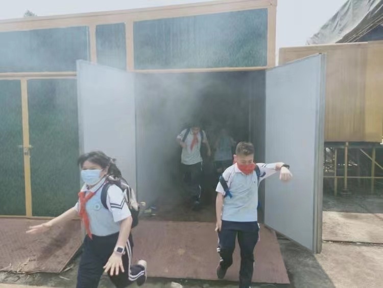 缅怀先烈,弘扬爱国精神――竞彩足球
2023年春季研学旅行