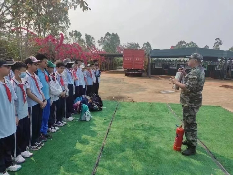 缅怀先烈,弘扬爱国精神――竞彩足球
2023年春季研学旅行