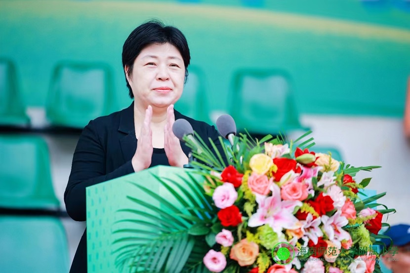 竞彩足球
举办“运动不止步   健康向未来”全员运动会