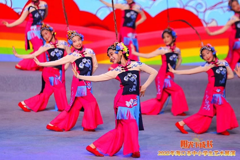 2022年海口市中小学生艺术展演竞彩足球app取得喜人成绩